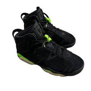 Nike Air Jordan Women's Electric Green 6 Retro Shoes Size 8.5